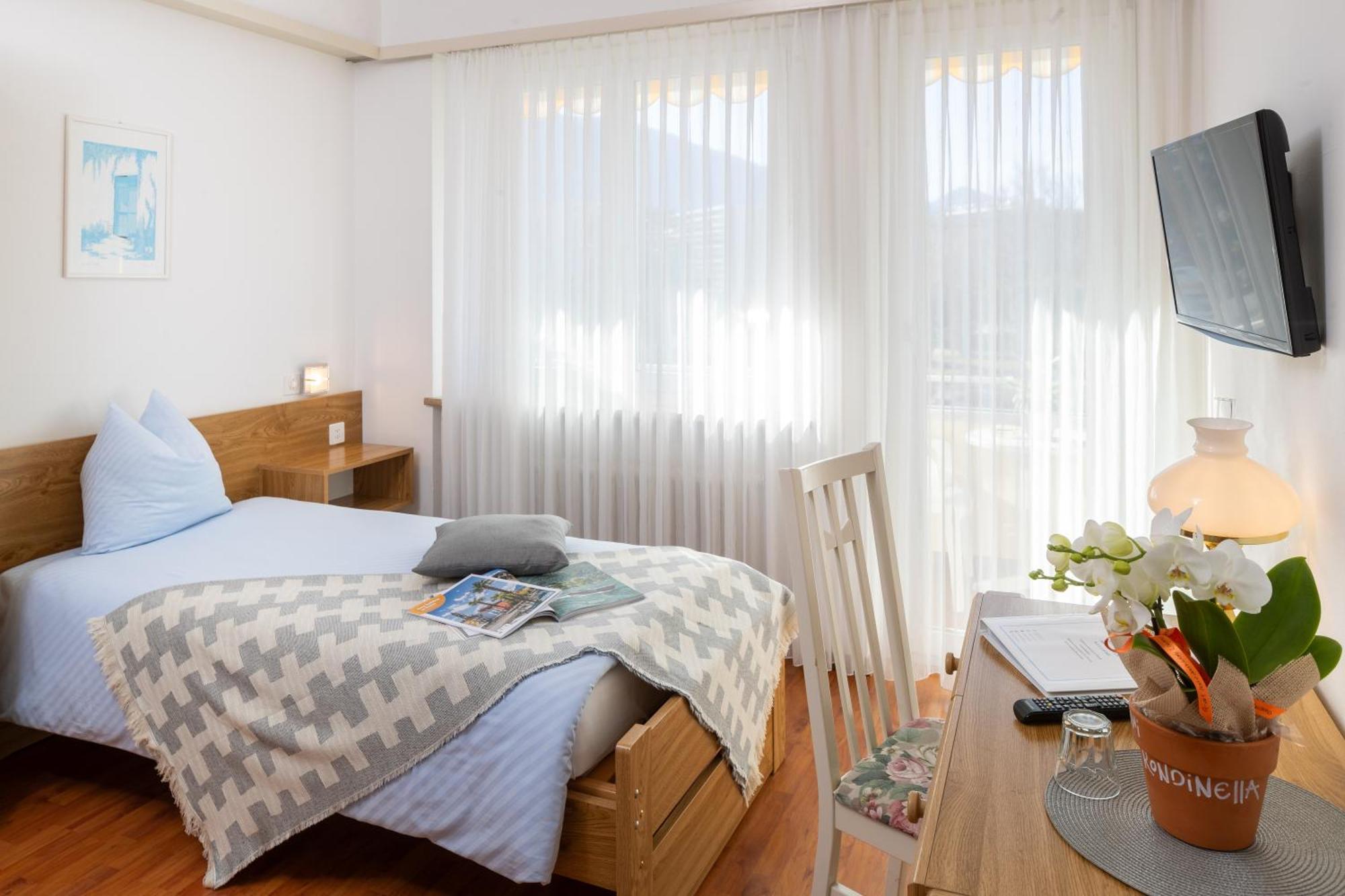 Hotel Rondinella Локарно Экстерьер фото